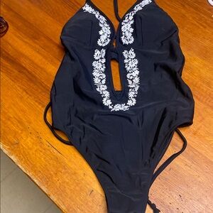 Abercrombie & Fitch Elegant Black One-Piece Swimsuit